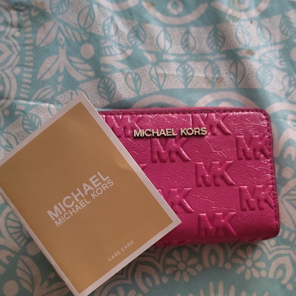 Michael Kors Pink Key & Card Holder with Embossed Logo
